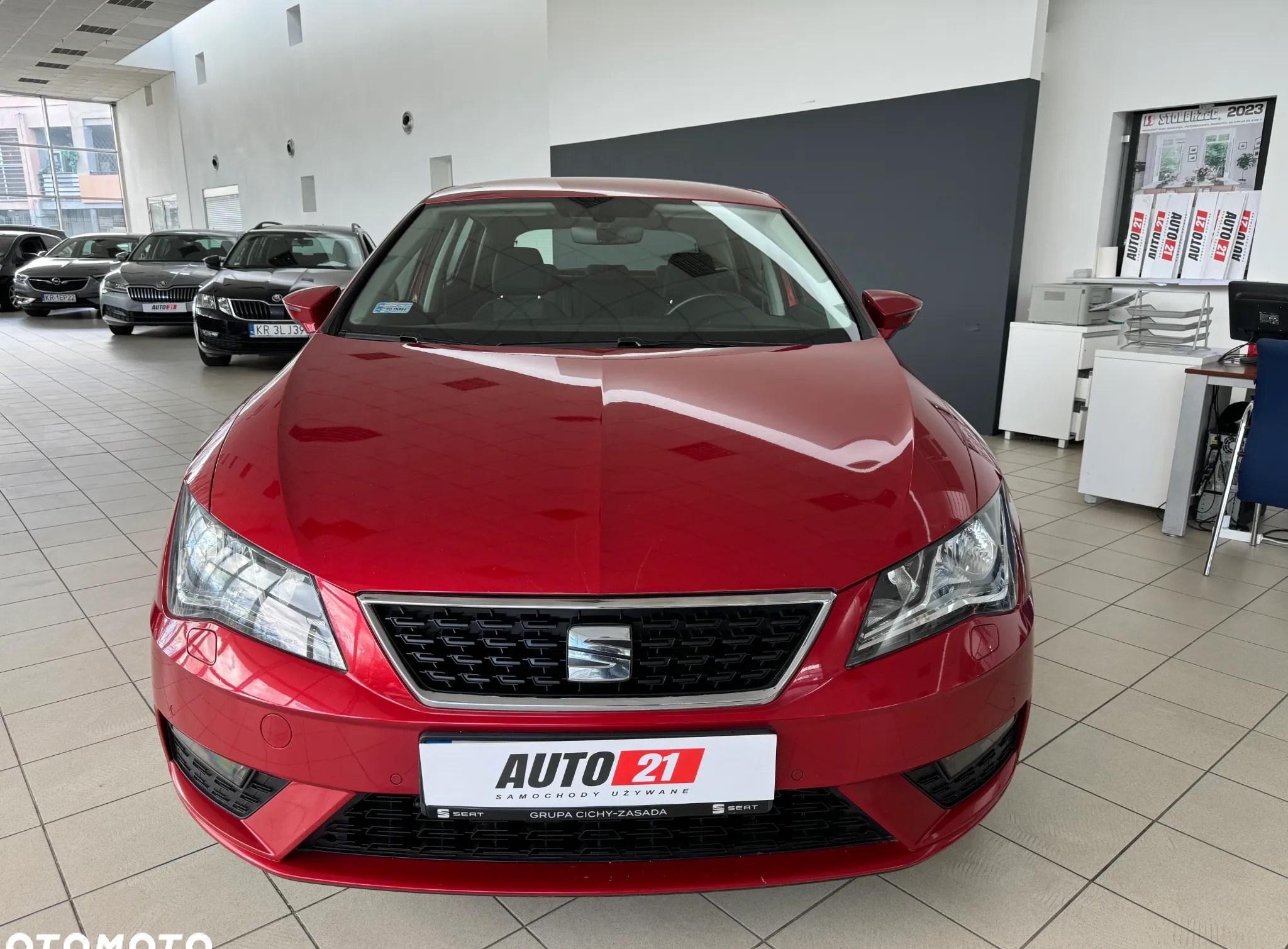 Seat Leon cena 56900 przebieg: 149000, rok produkcji 2019 z Kudowa-Zdrój małe 379